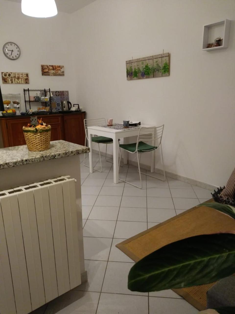 Angy House Apartment Iolanda di Savoia Exterior photo